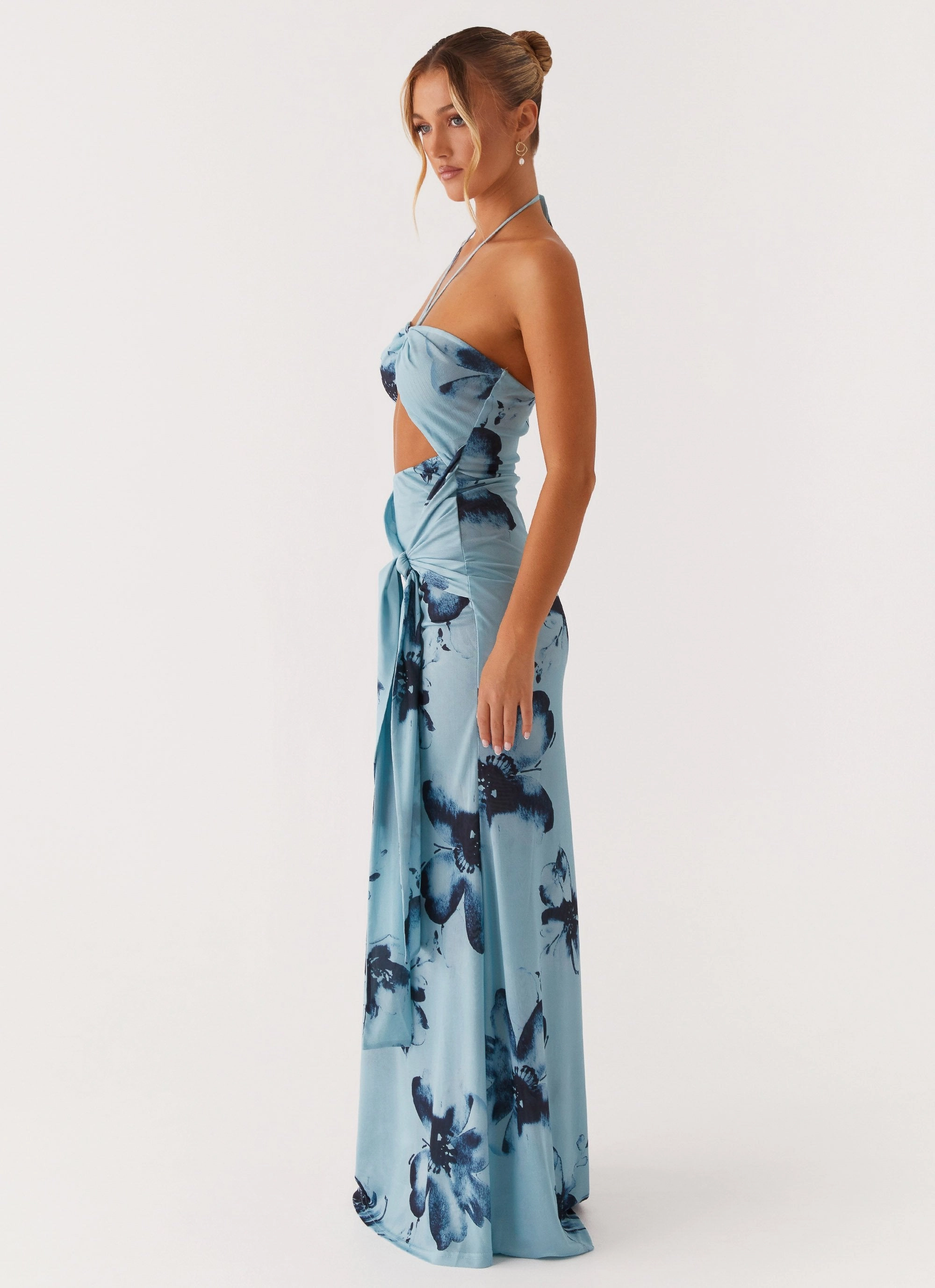 Antonia Maxi Dress - Black Blue Floral Garden-Party Subtle design