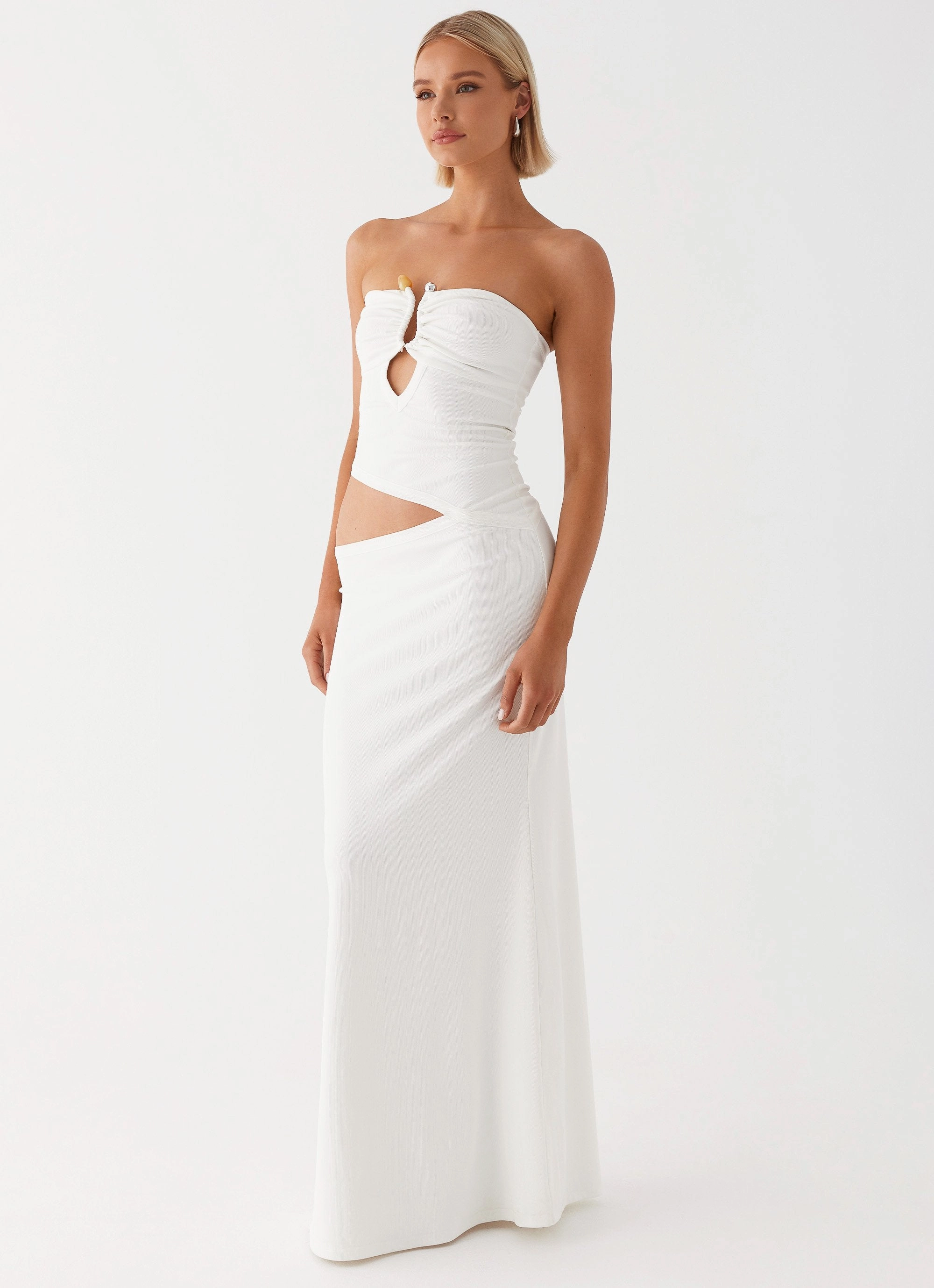 Wild Roses Maxi Dress - White Fresh Motion