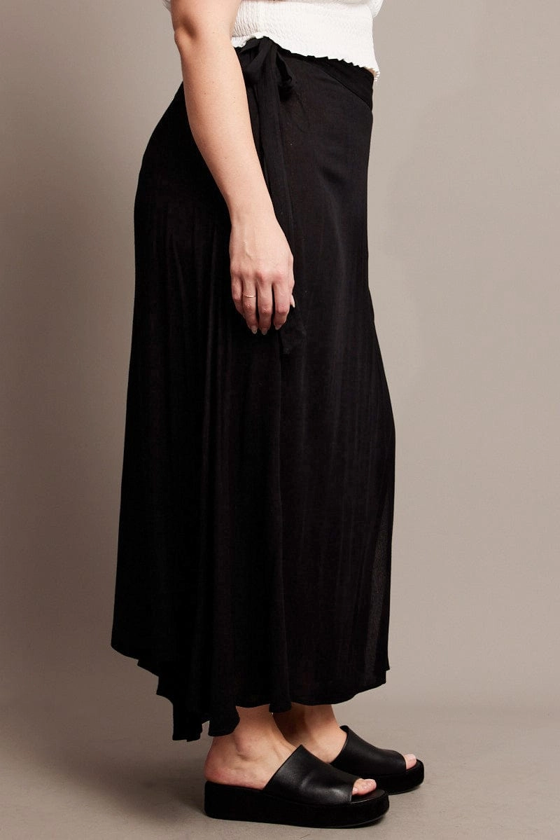 Black Crinkle Wrap Maxi Skirt Neutral Look