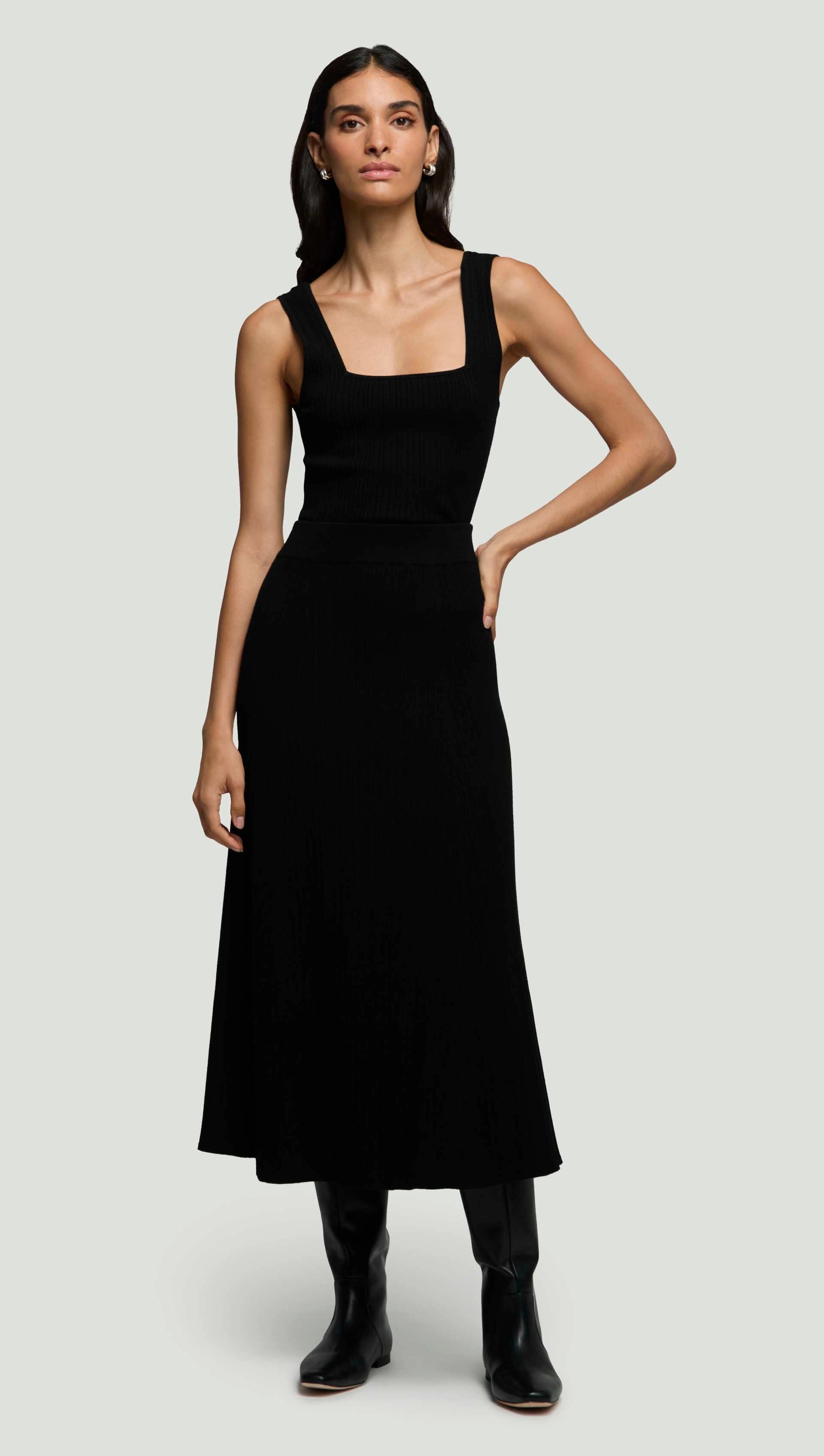 Ribbed Flare Skirt in Variegated Rib Stretch | Black Fashion Style Glamorous Appeal