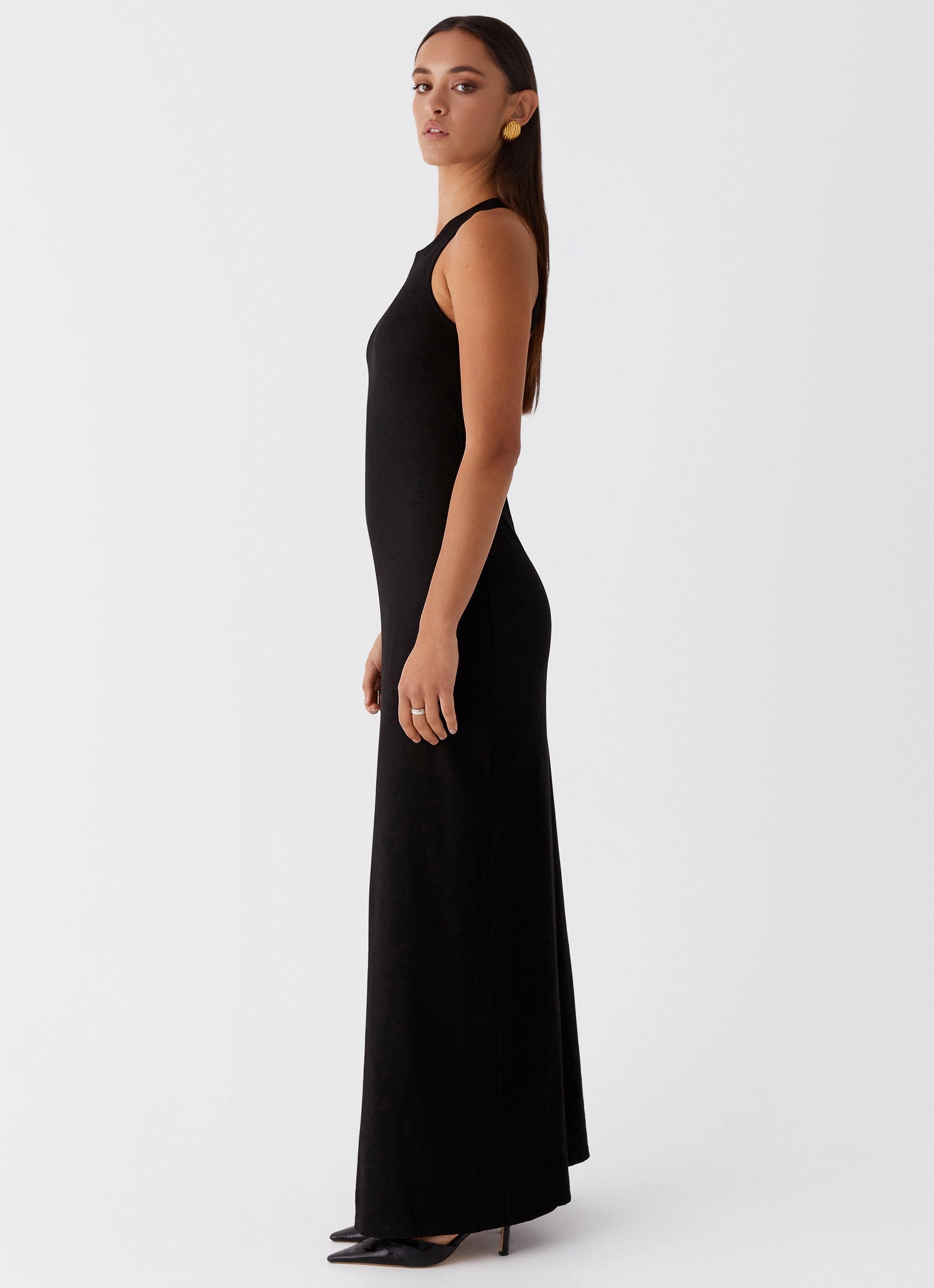 Alice Cut Out Maxi Dress - Black Chic Harmony Simple Spirit