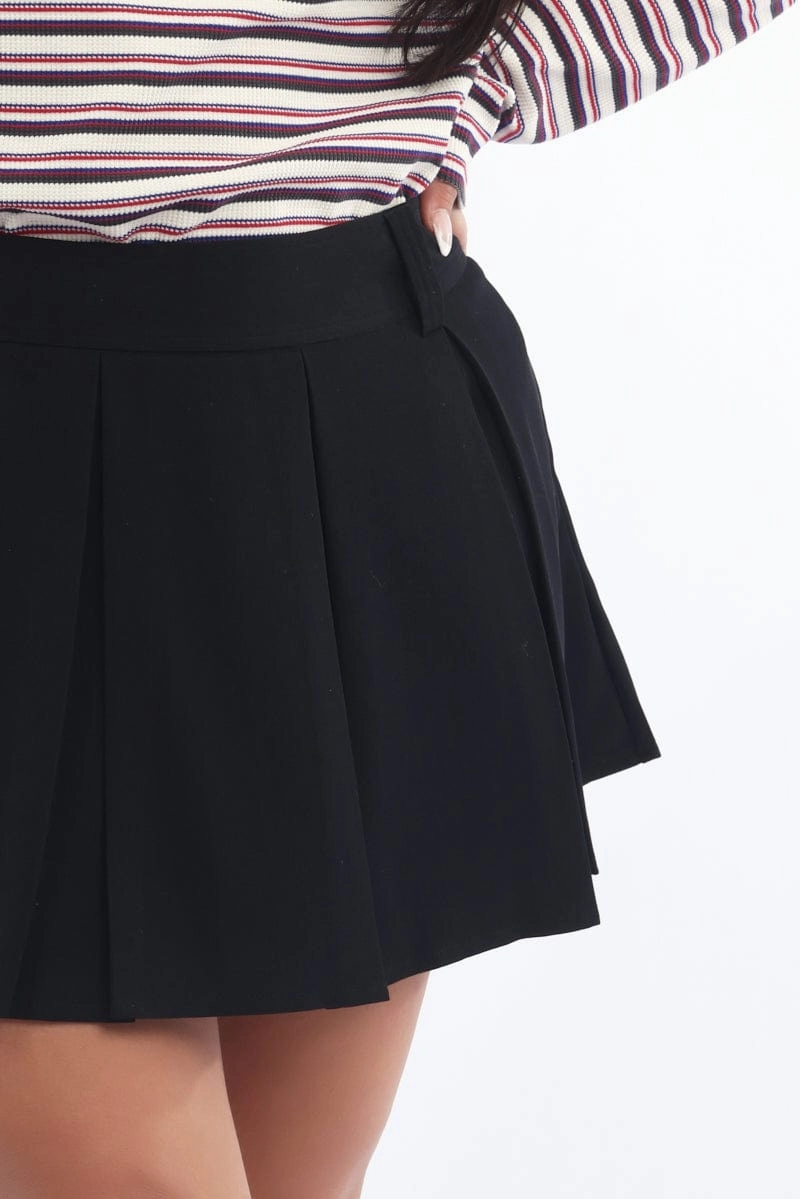 Black Pleated Mini Tennis Skirt Casual Edge light texture