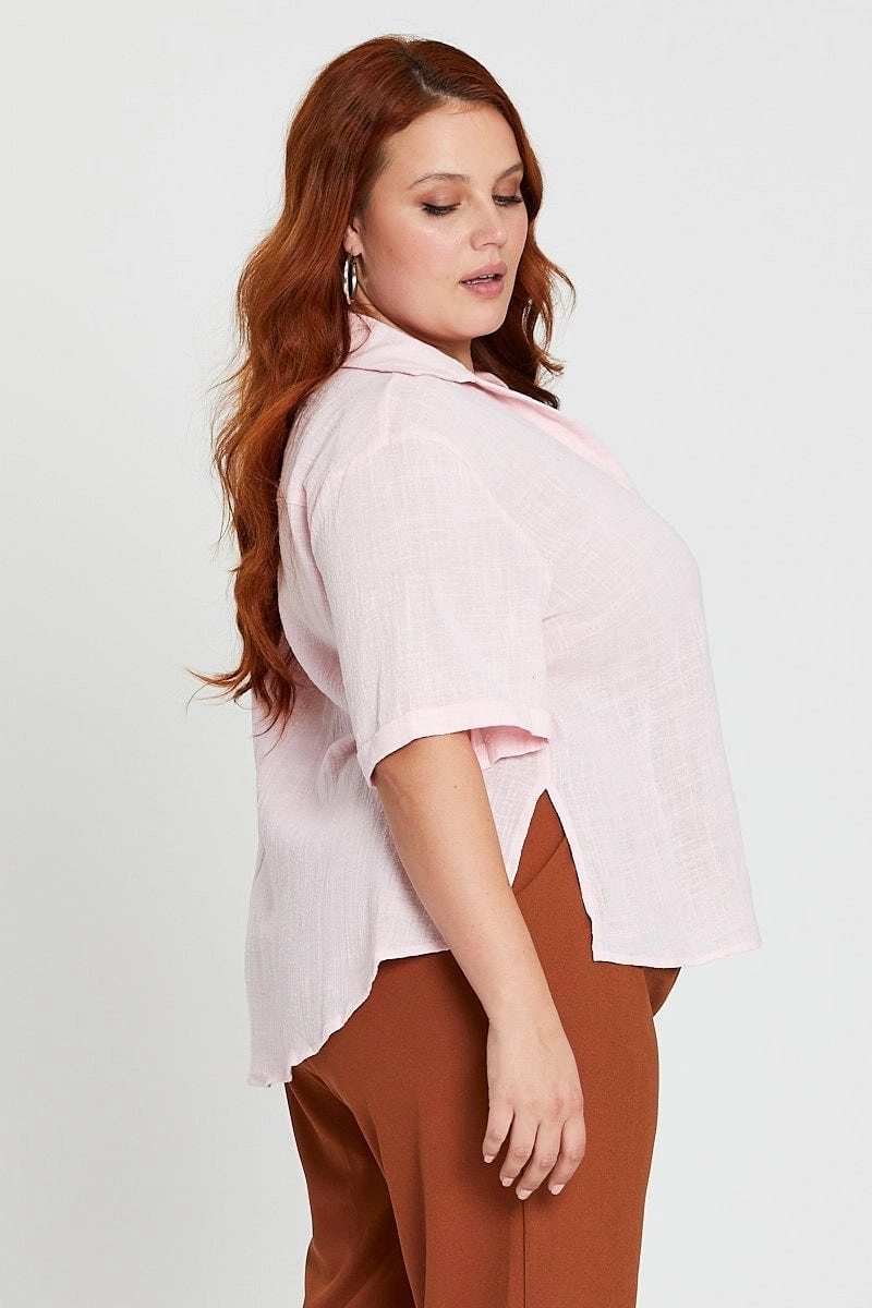 Eye-Catching Pattern Pink V-neck Shirt Short Sleeve Textured