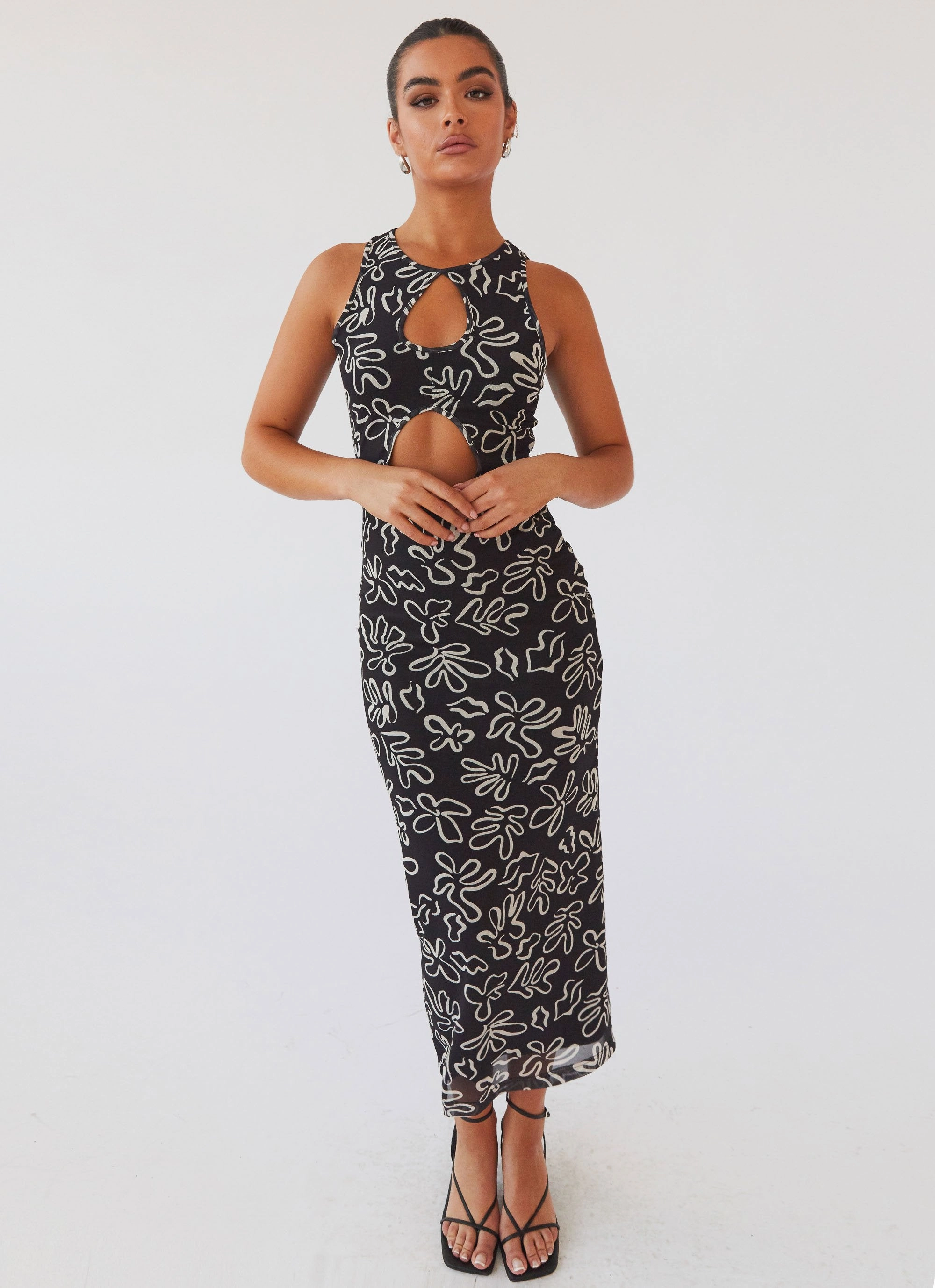 All Eyes On Me Maxi Dress - Petal Gloom Fit Base Smart Cut