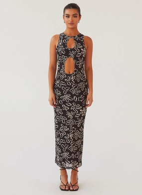 Pleated design Luxurious Feel All Eyes On Me Maxi Dress - Petal Gloom