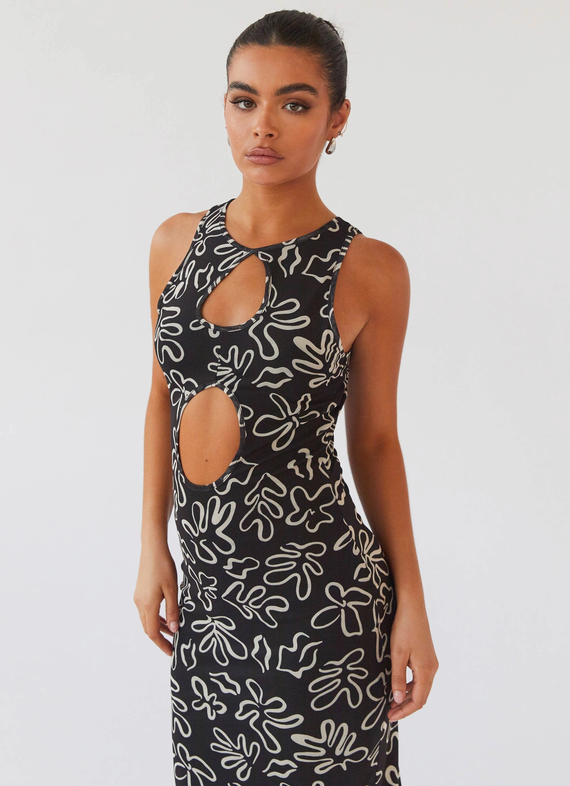 Chic Comfort Wear All Eyes On Me Maxi Dress - Petal Gloom