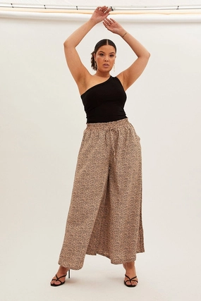 FadeResistant Animal Print Wide Leg Pants High Rise