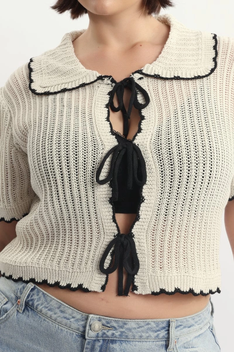 White Collar Knit Cardigan Short Sleeve Tie up WindResistant Coating