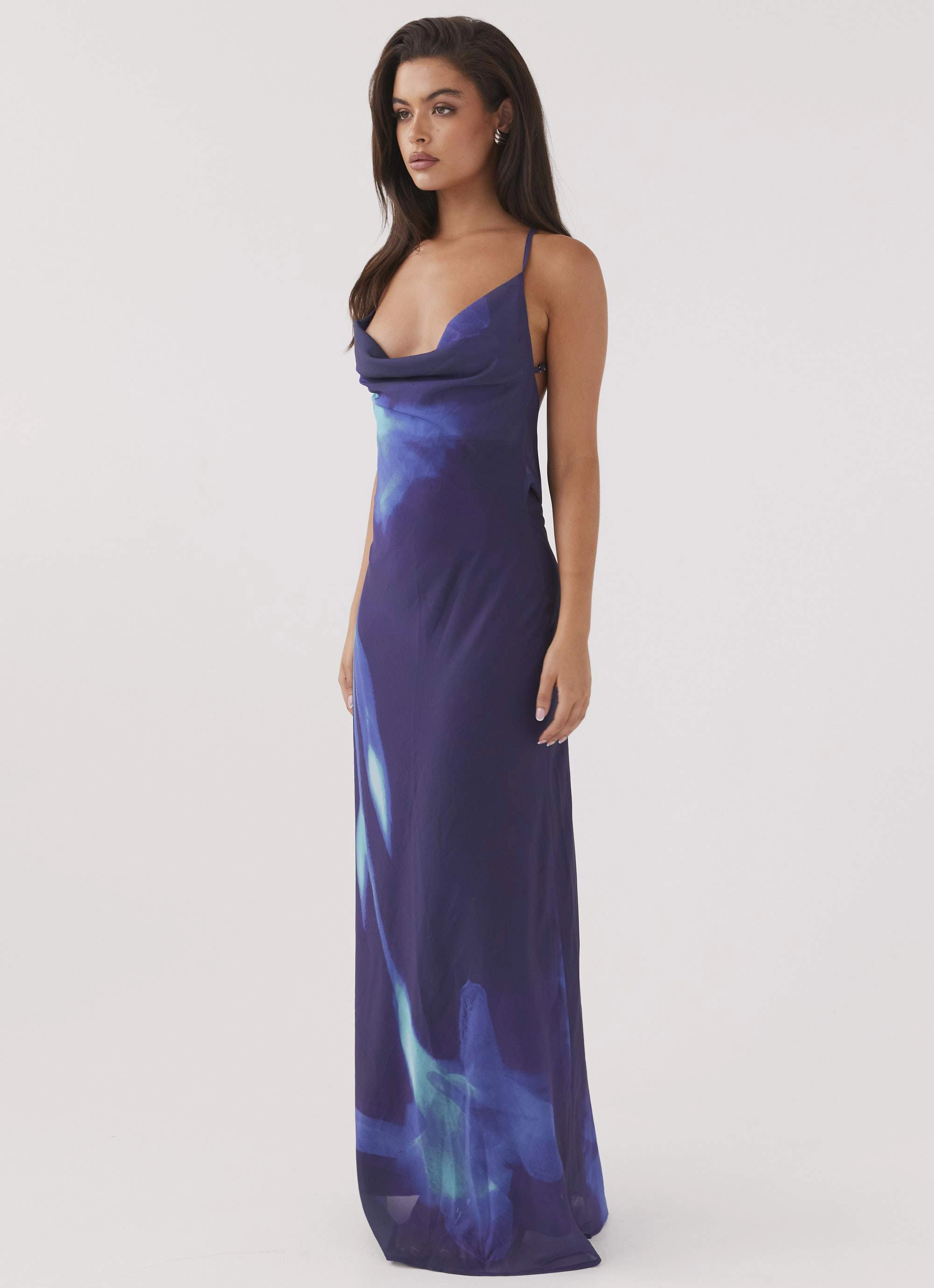 Elegant Detail Casual event dress Astra Maxi Dress - Cyber Rose