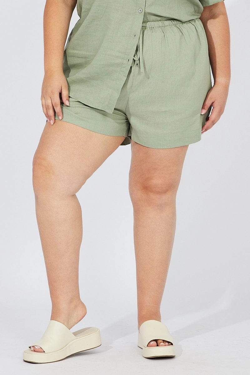 Clean Aesthetic Cozy Style Green Shorts Mid Rise Linen Blend