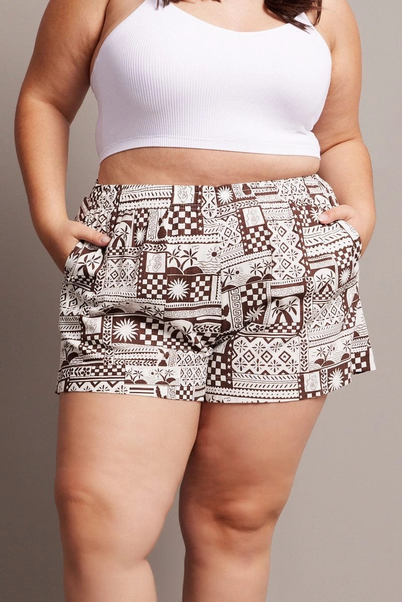 Slim Waistband Beige Abstract Relaxed Shorts High Rise