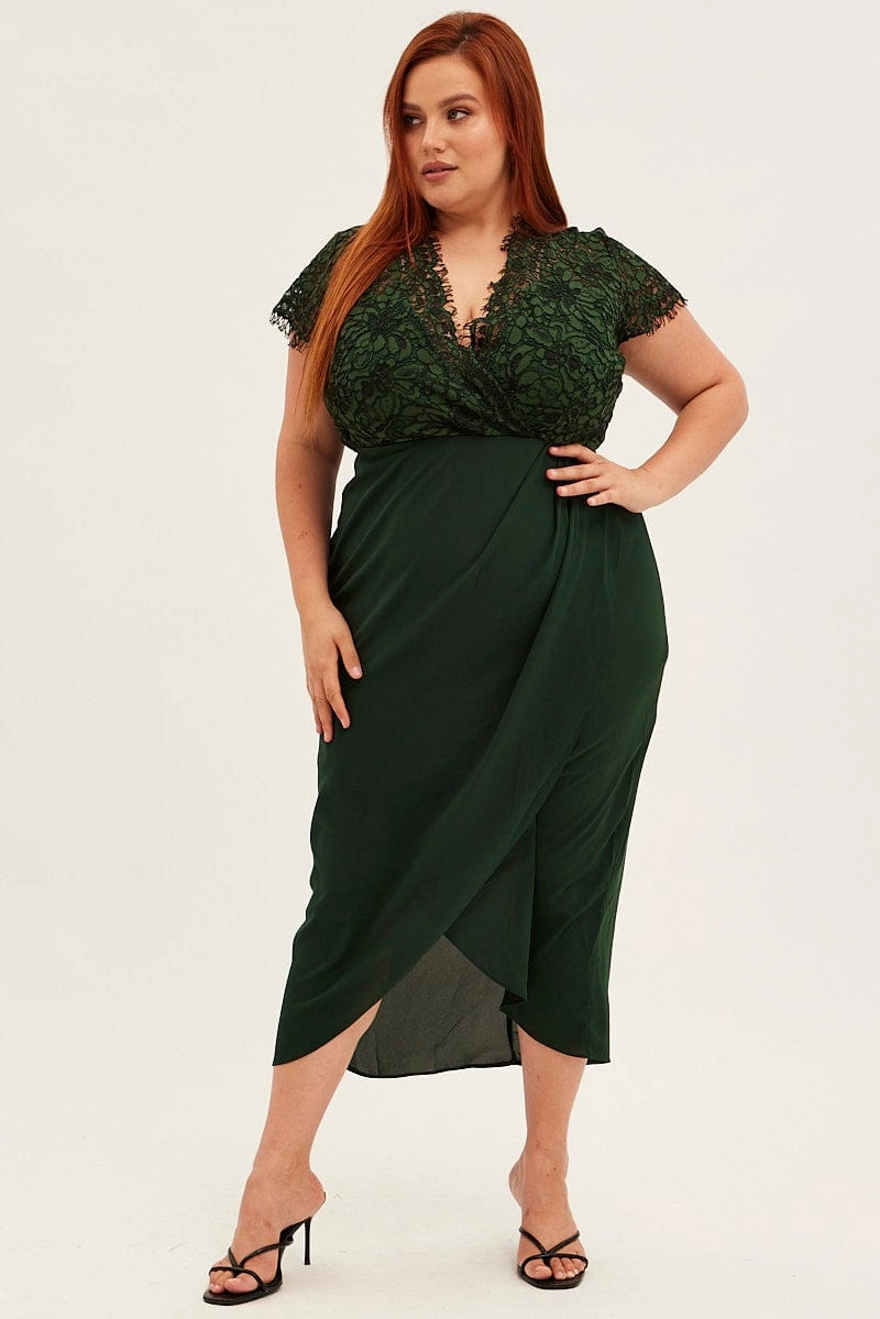 Interchangeable-Detail Green Midi Dress Short Sleeve Lace Top