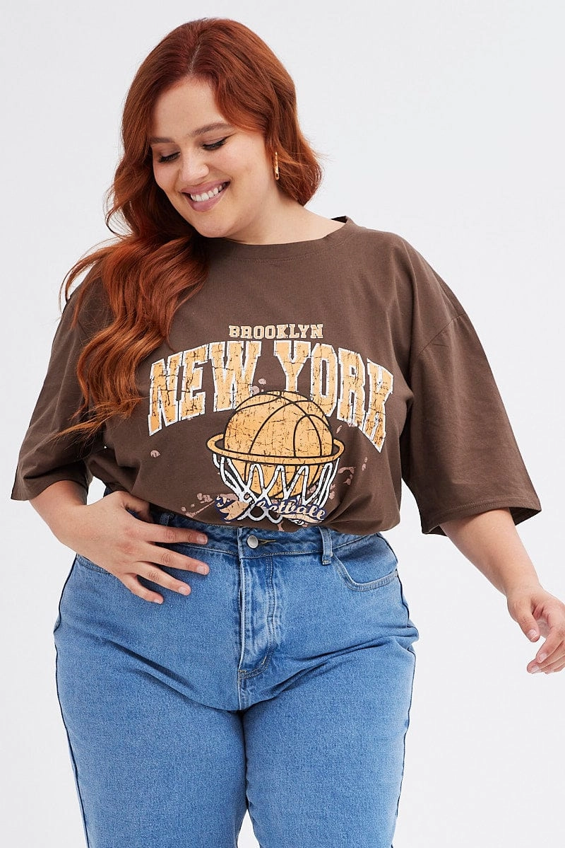 Brown Graphic T-shirt Short Sleeve Crew Neck Moisture Control Fabric