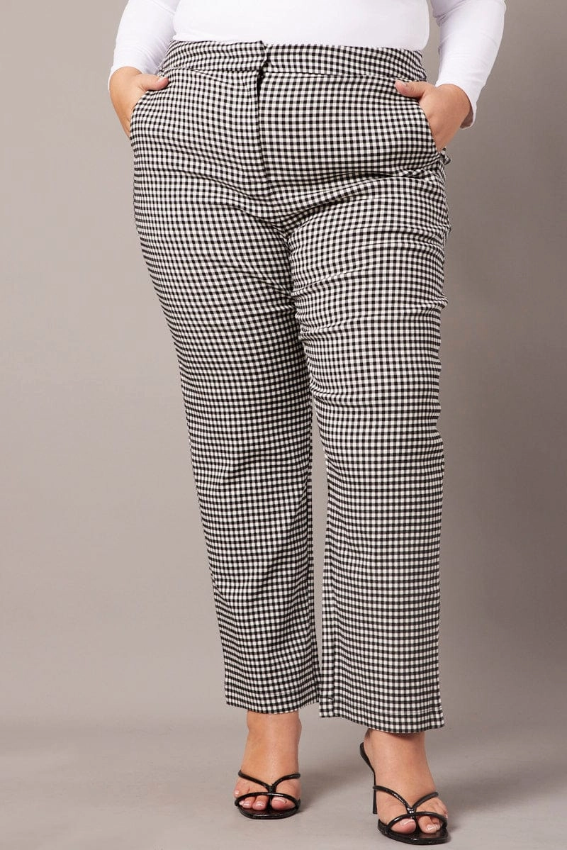 Black Check Slim Pants High Rise Flexible Cut Relaxed Wear