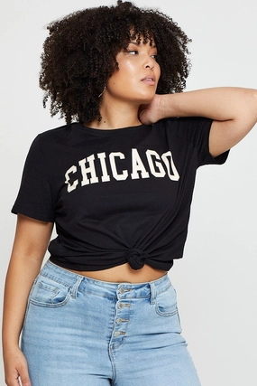 Black Graphic T-shirt Chicago Crew Neck Short Sleeve Relaxed and Easy