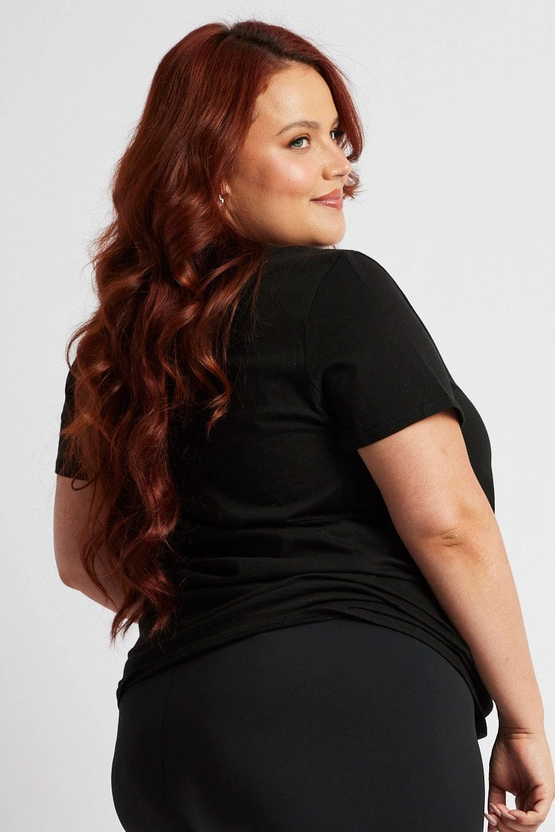 thermal Breathable Fit Black Graphic T-shirt Short Sleeve Crew Neck