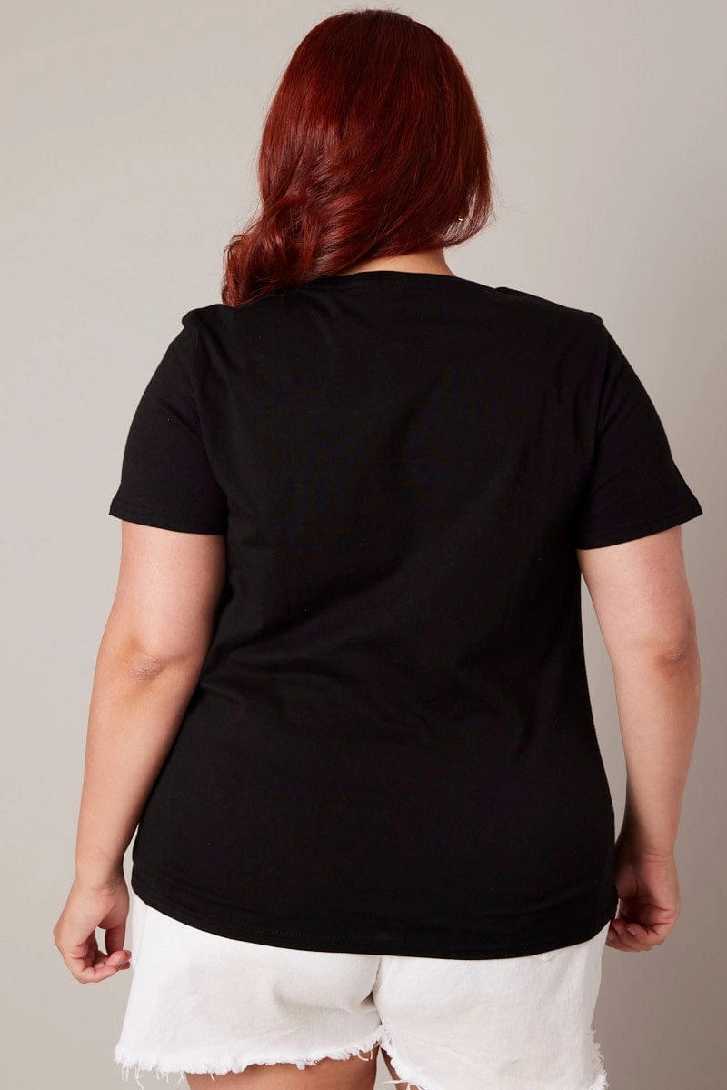 Black Graphic T-shirt Short Sleeve Crew Neck Comfort and Ease Casual Touch