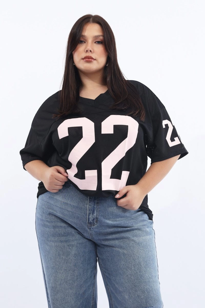 Black Graphic T-shirt Short Sleeve Crew Neck Cozy And Stylish Trendy Vibe