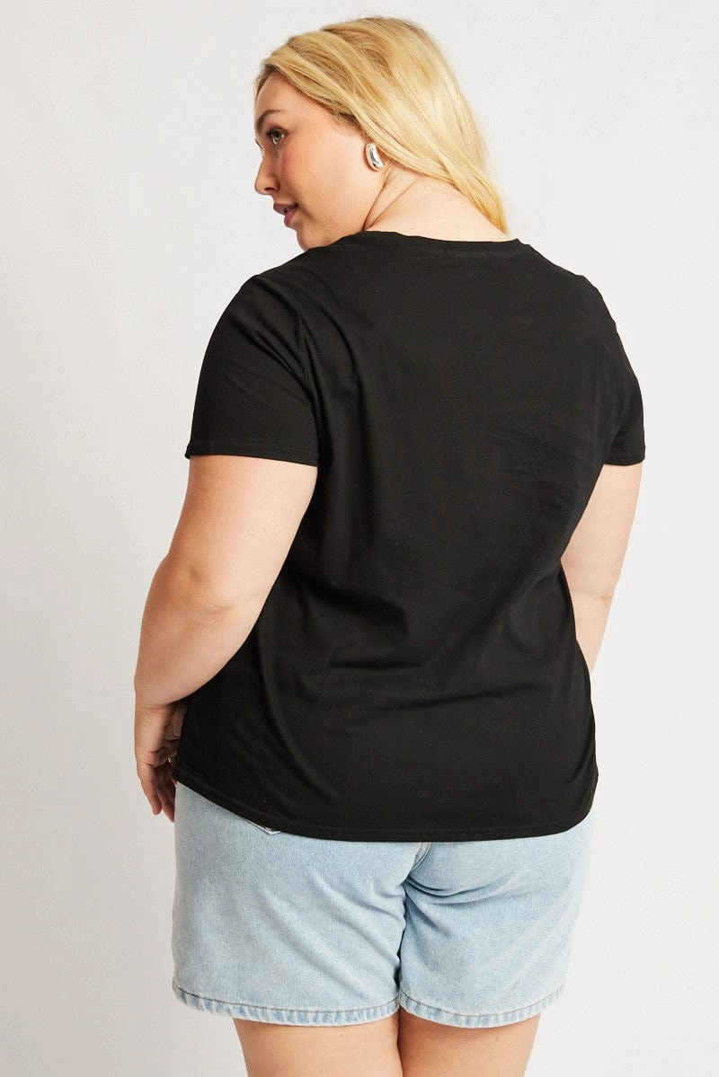 Chilly Wear Black Graphic T Shirt Short Sleeve Crew Neck