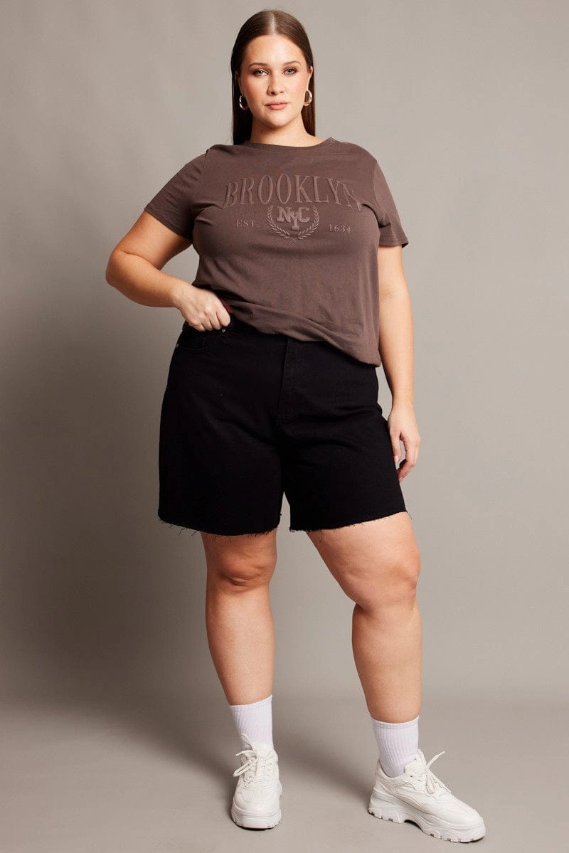Black Longline Shorts High Rise Relaxed Fit Raw Hem mix and match fashion industry