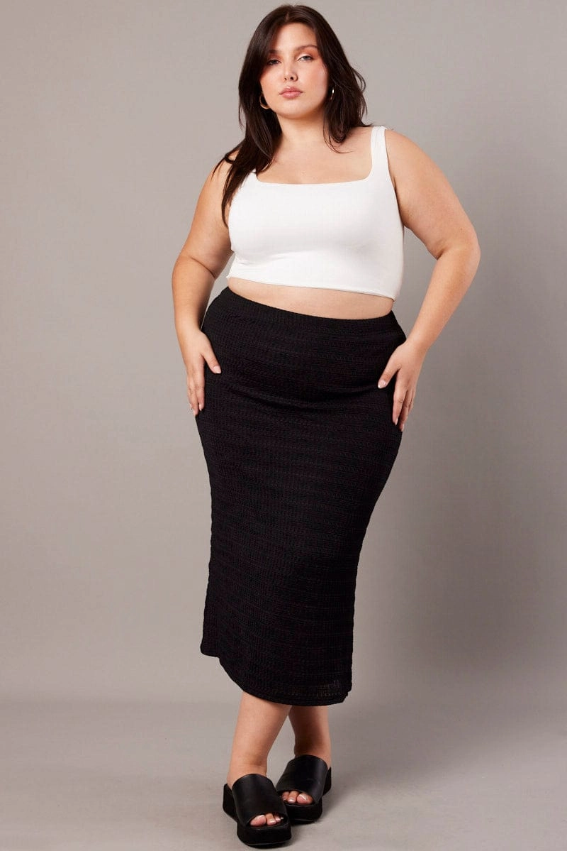 Black Textured Fitted Skirt Minimalist fashion Denim style