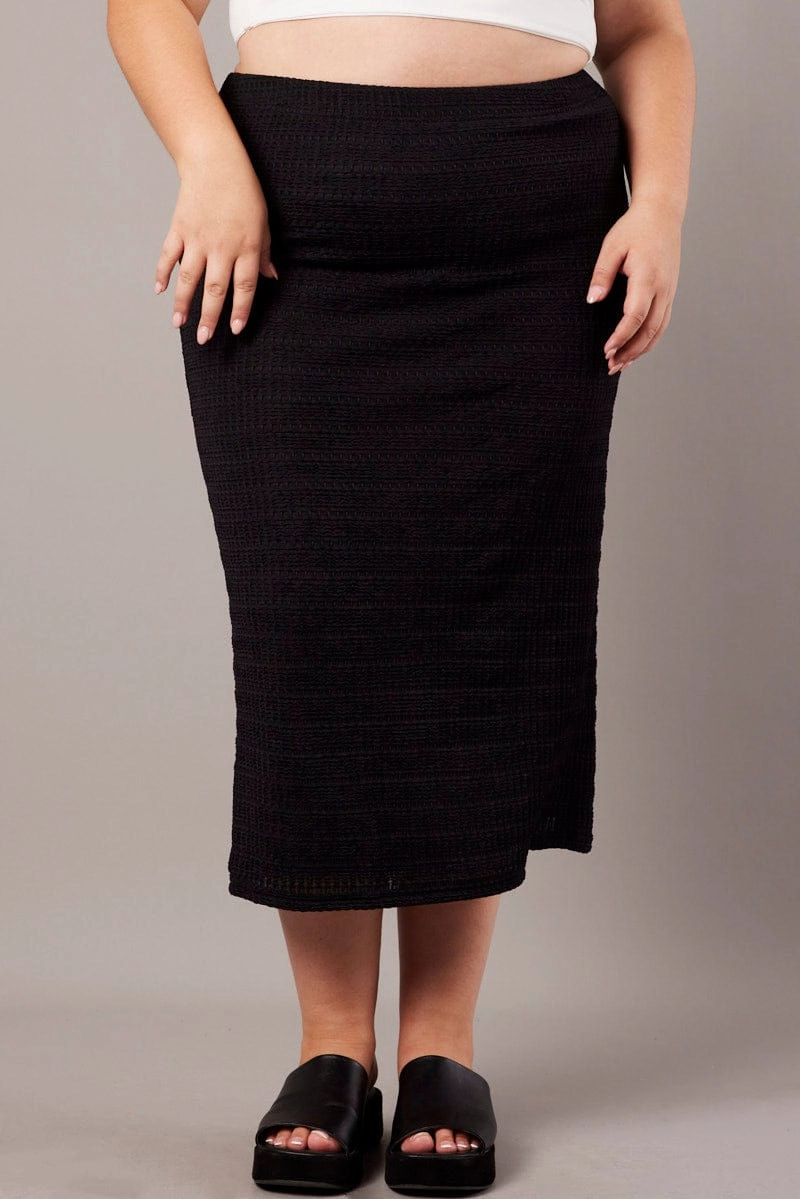 Subtle Finish Black Textured Fitted Skirt