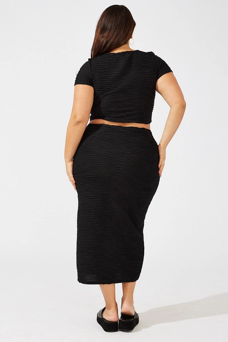 Crisp Look Urban Fashion Black Wavy Texture Bodycon Split Skirt