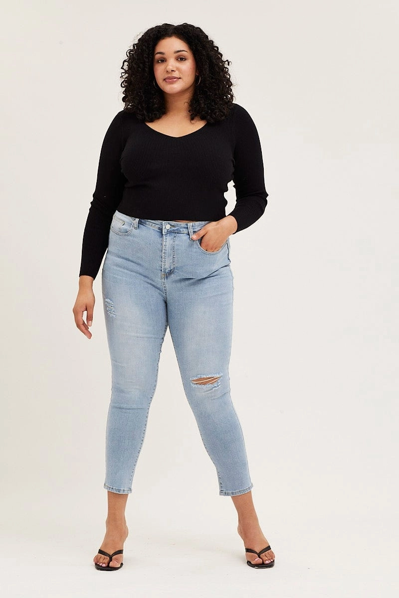 Artist Vibe Travel Outfit Layer Friendly Piece Blue Denim Jean High Rise One Slash Knee Skinny