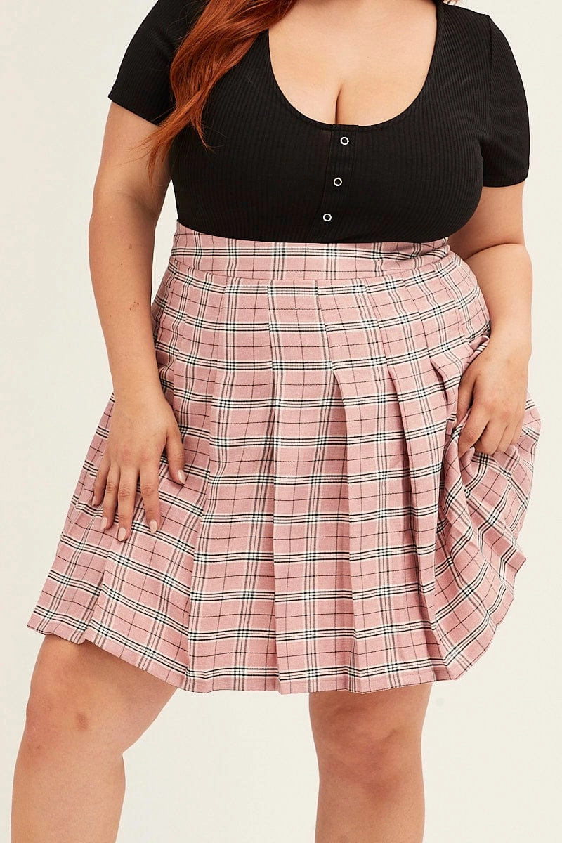 Neat Finish Check Pleated Skirt Mini