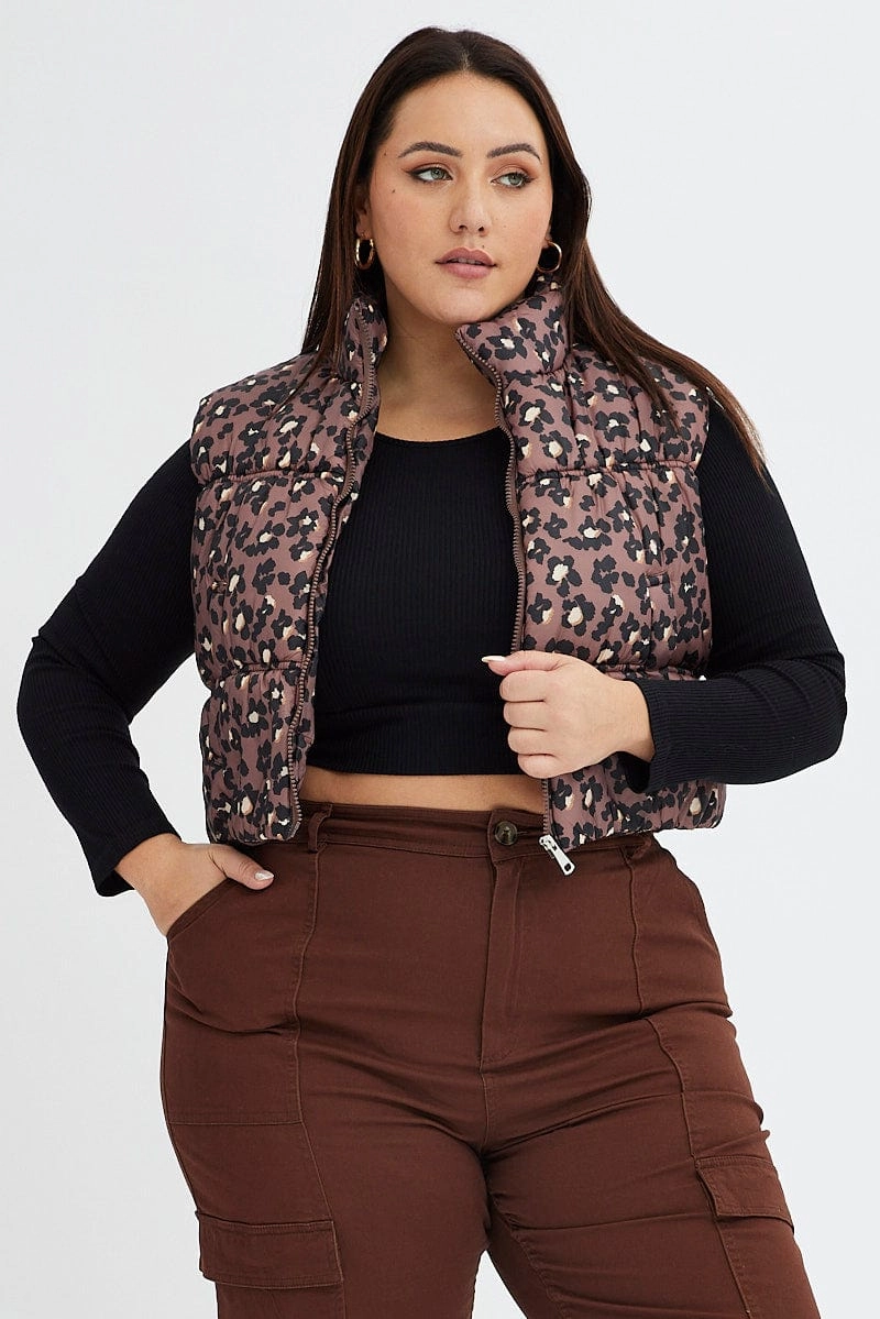 Non Restrictive Silhouette Roll up sleeves Brown Animal Print Puffer Vest Crop Sleeveless Leopard