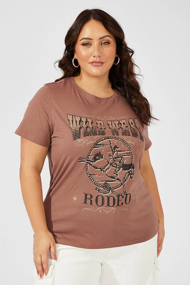 Brown Graphic T-shirt Short Sleeve Crew Neck Unique Design Timeless Appeal