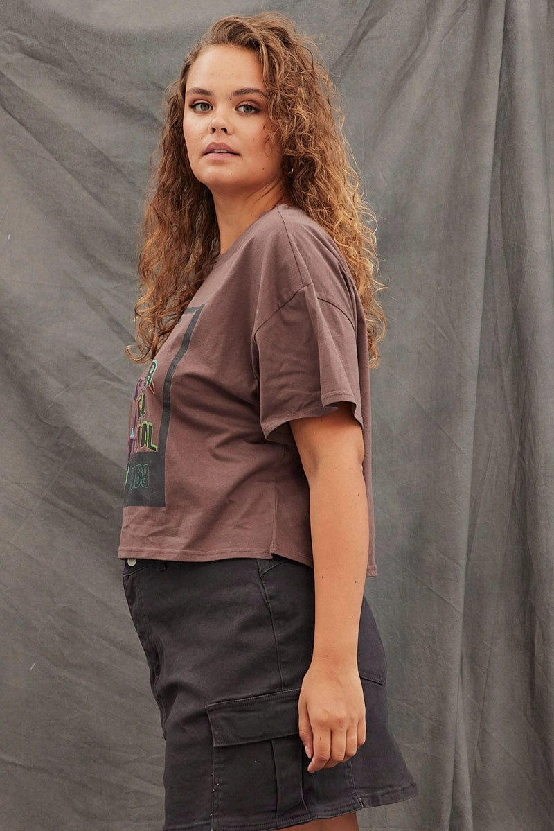Brown Graphic T-shirt Short Sleeve Music Festival Essential Piece Anti Pilling Surface