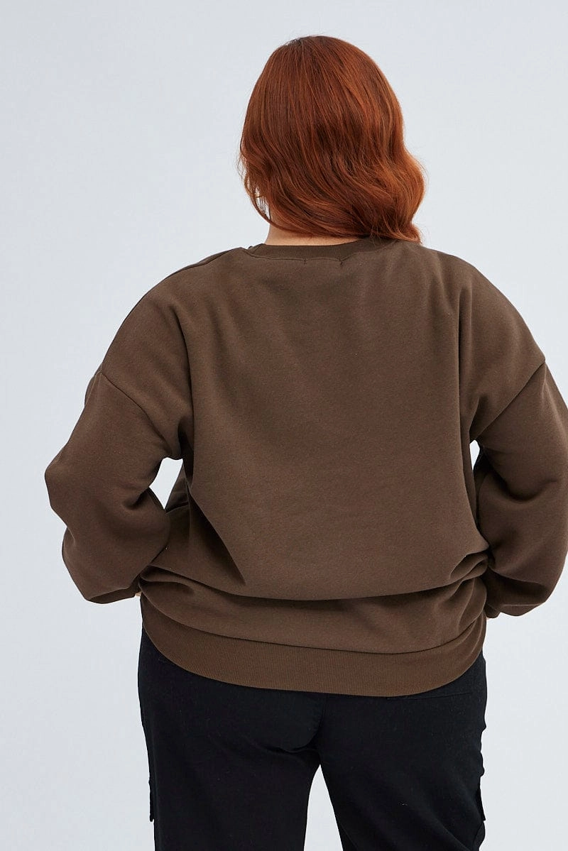 Brown Oversized Sweater Free Soul Graphic Long Sleeve couple wear