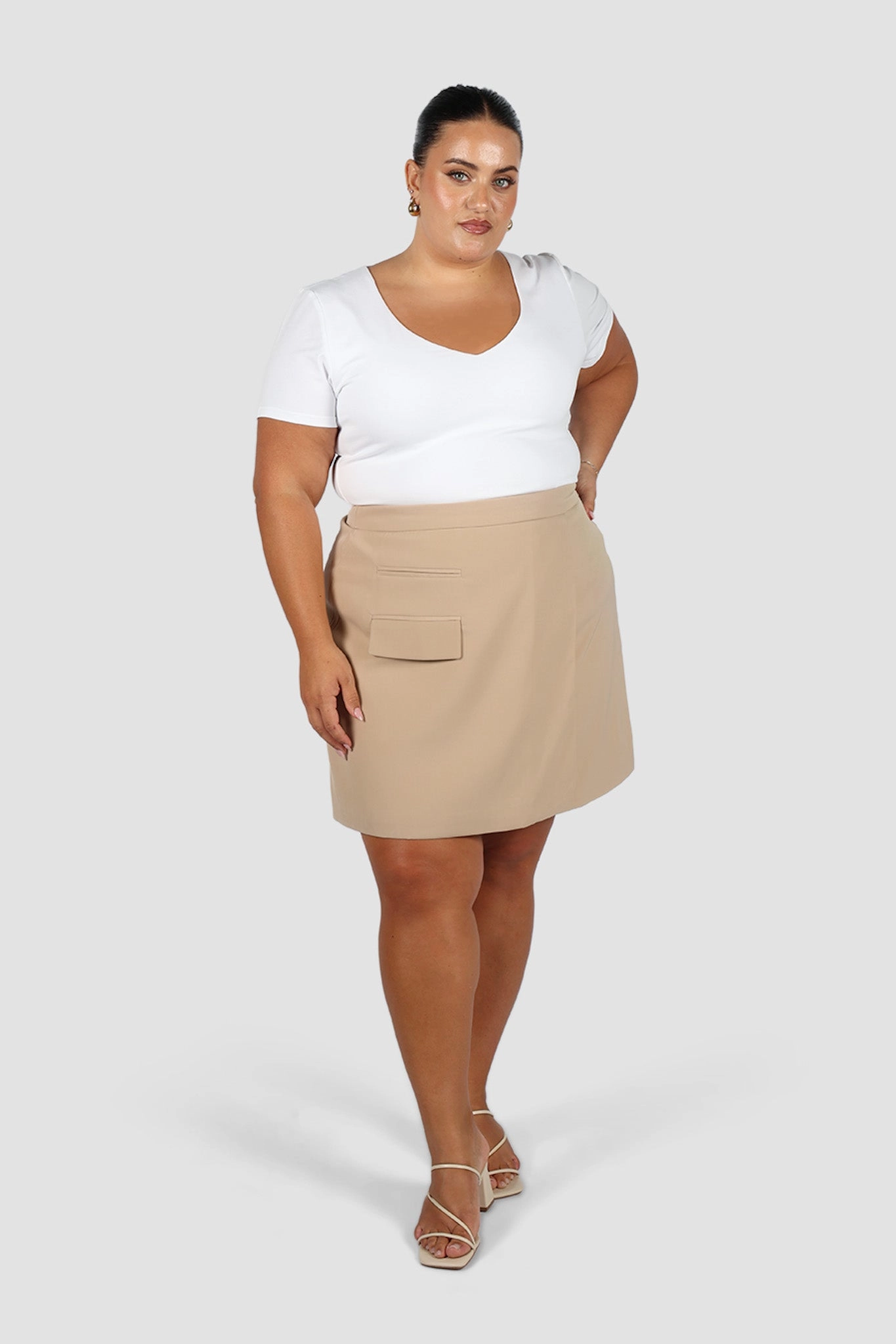 CALIE SKIRT COFFEE Edgy Look