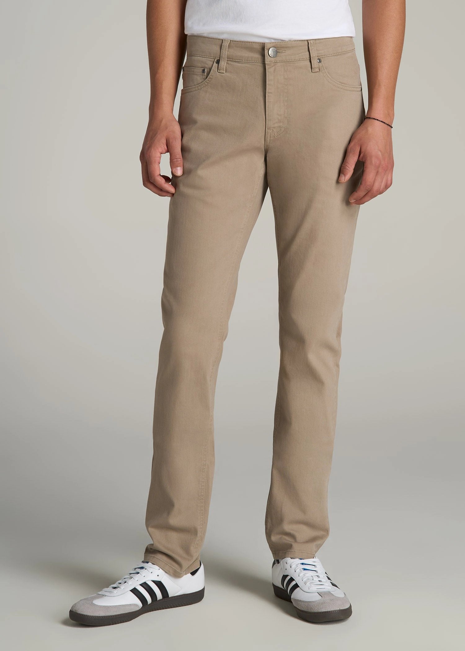 Natural Look Subtle design Carman Tapered Fit Colored Jeans for Tall Men in Clay Wash