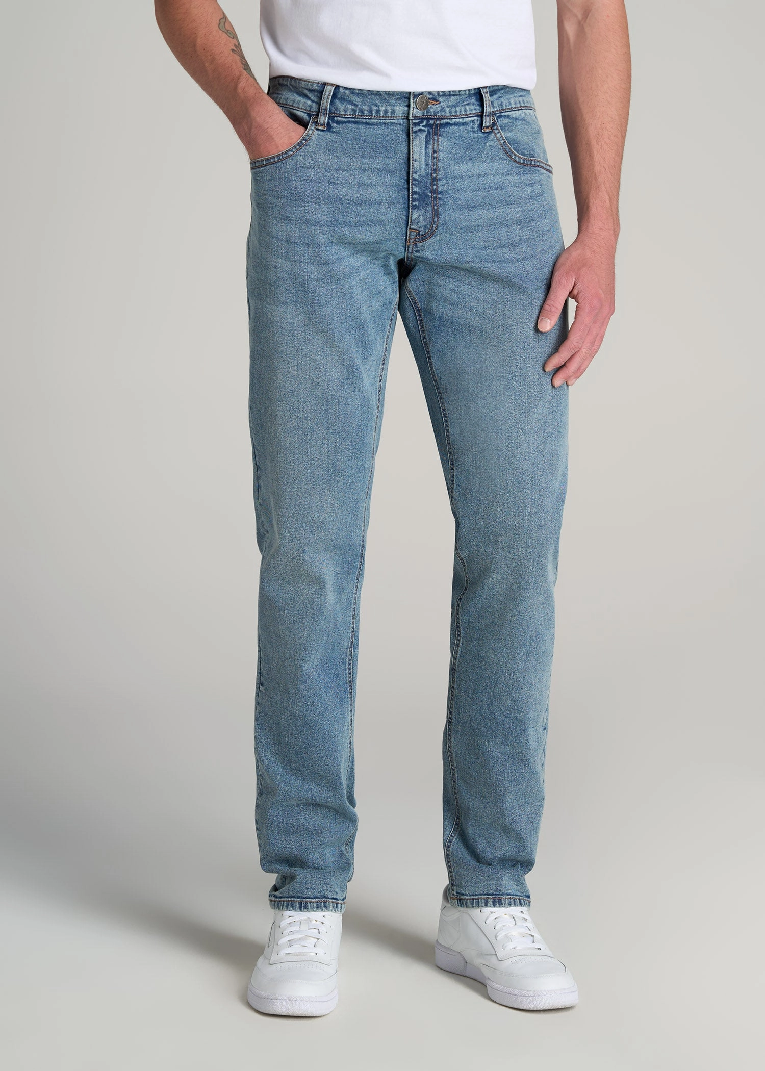 Carman TAPERED Jeans for Tall Men in Vintage Faded Blue Weekend Style Stretch Bold Look