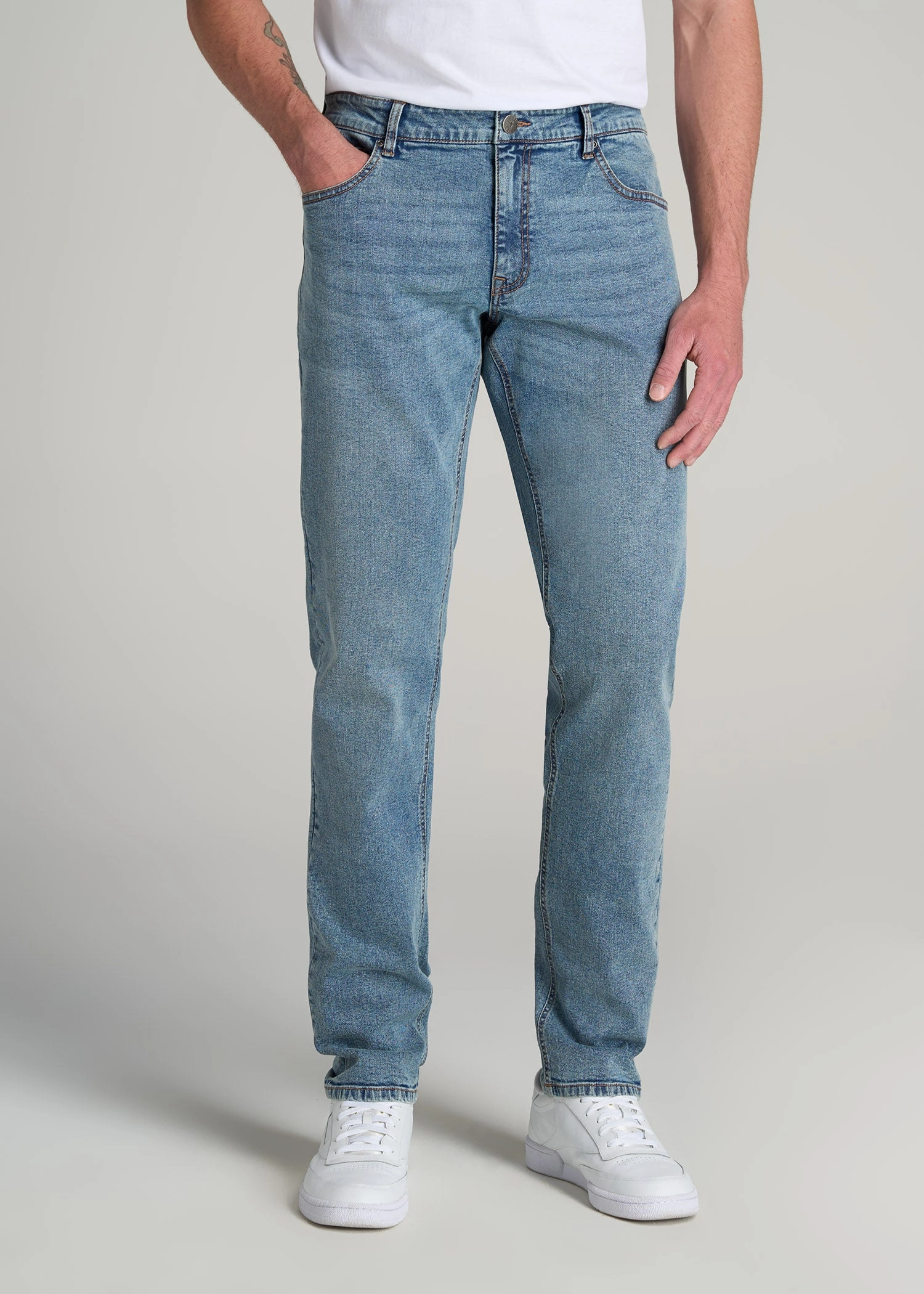 Carman TAPERED Jeans for Tall Men in Vintage Faded Blue Daily Casual Fashion Fit Design