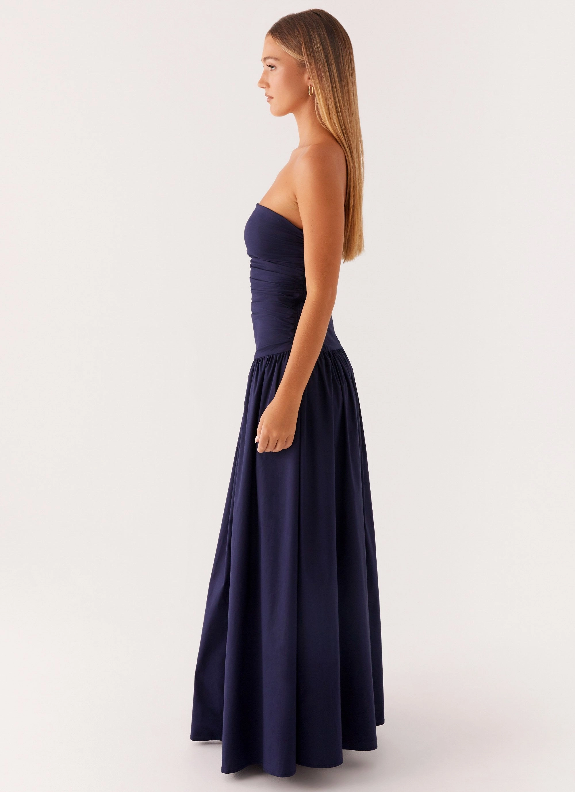 Carmel Maxi Dress - Navy Whimsical Mood Comfy Detail