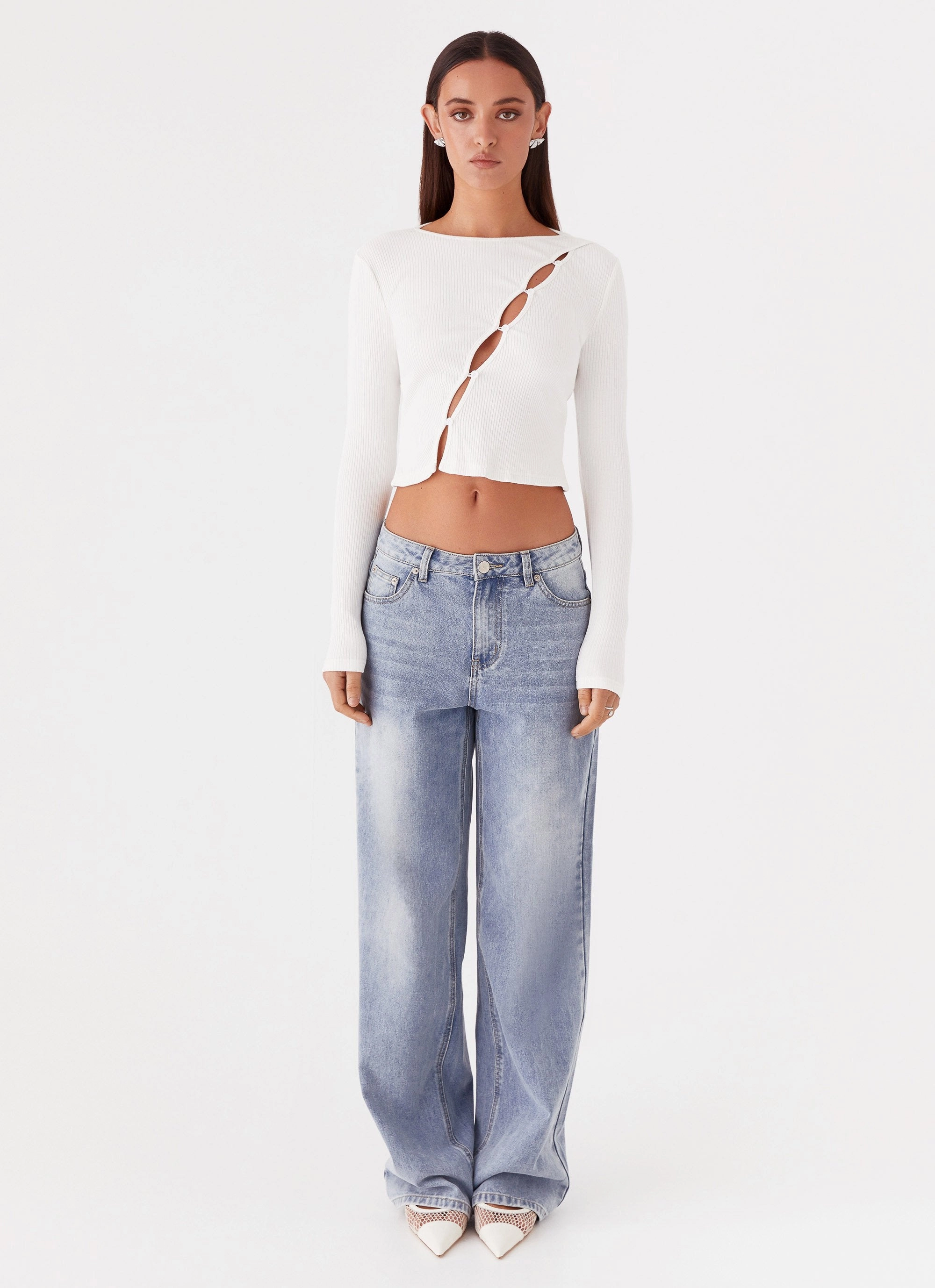 Wind Resistant Solid Color Cassius Long Sleeve Top - Ivory