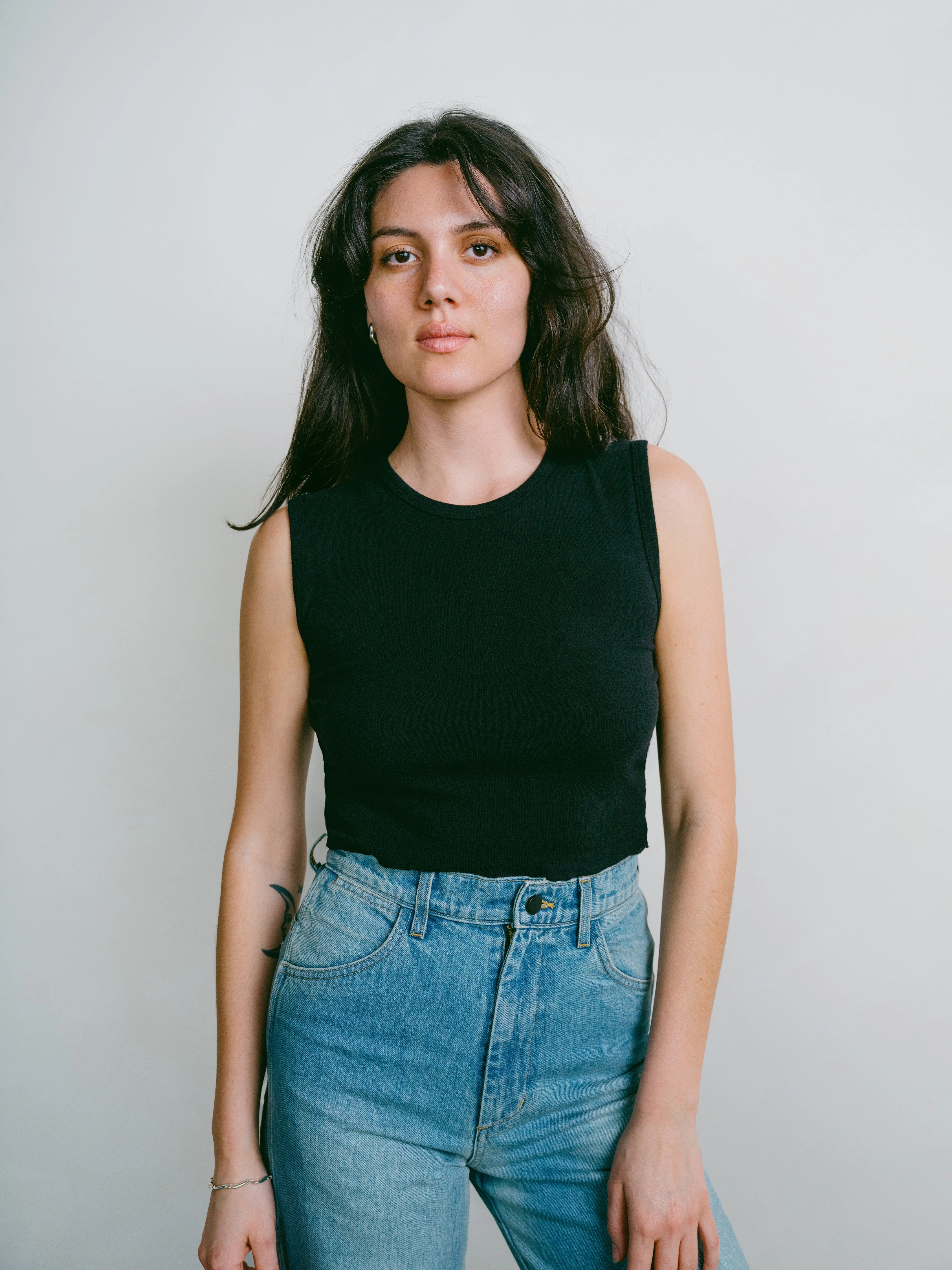 Tasi Crop, Regen Silk Noil Jersey, Black college