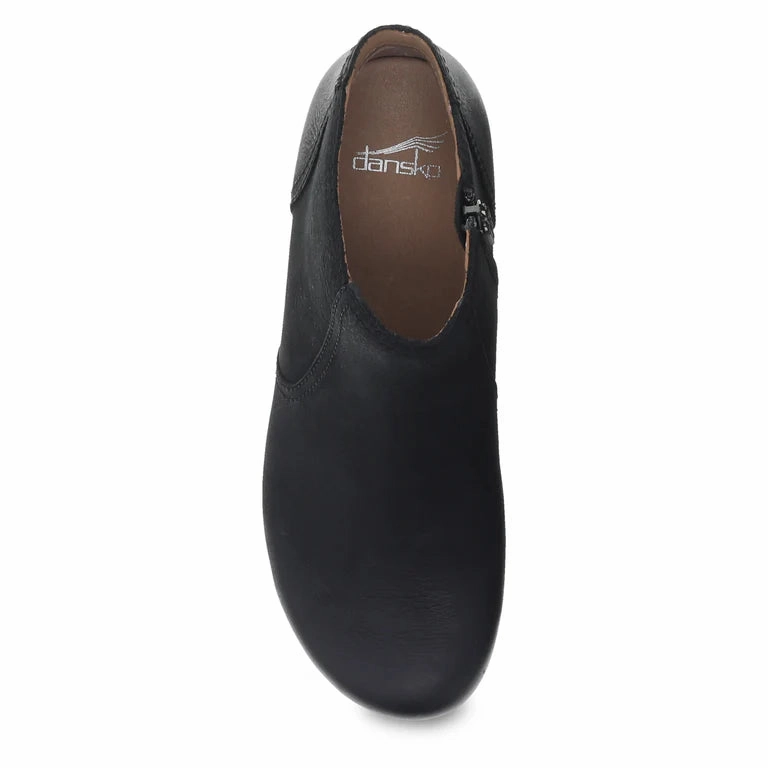 Dansko Women's *EXCLUSIVE* Barbara Boot - Black rubber Sand Shade