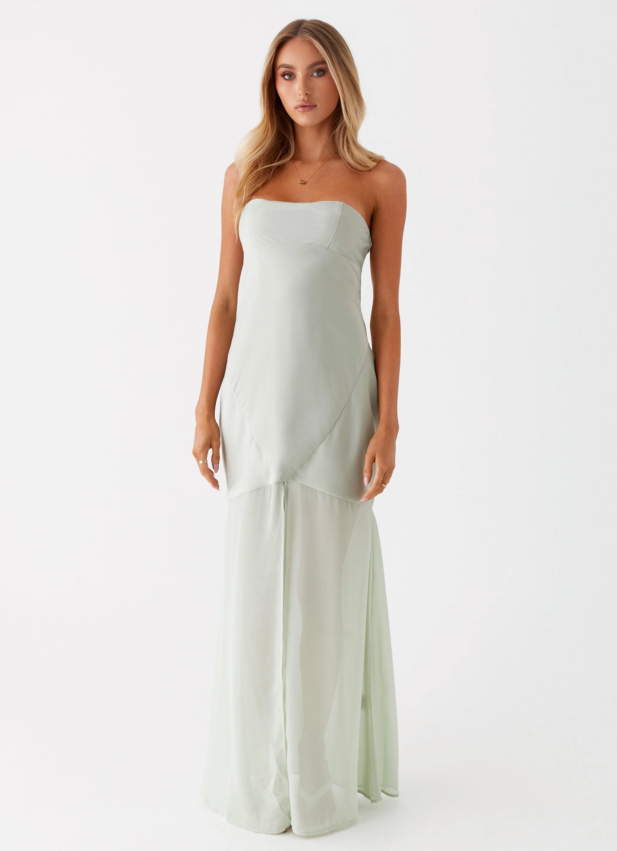 Brea Maxi Dress - Sage Formed Look Timeless Edge