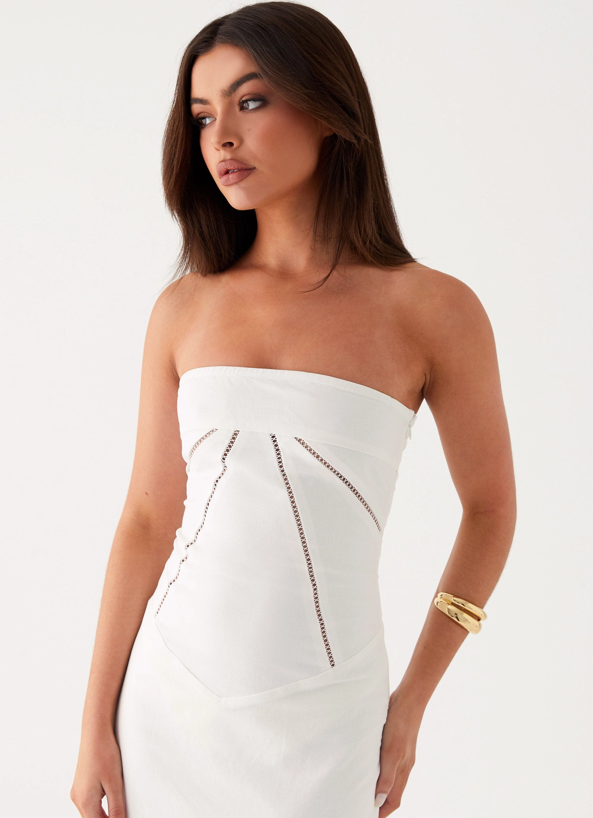 Cerisa Linen Maxi Dress - White Vibrant Edge