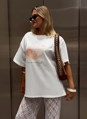 Pearl Oversized Tee - White AntiStaticLining Everyday Wearable