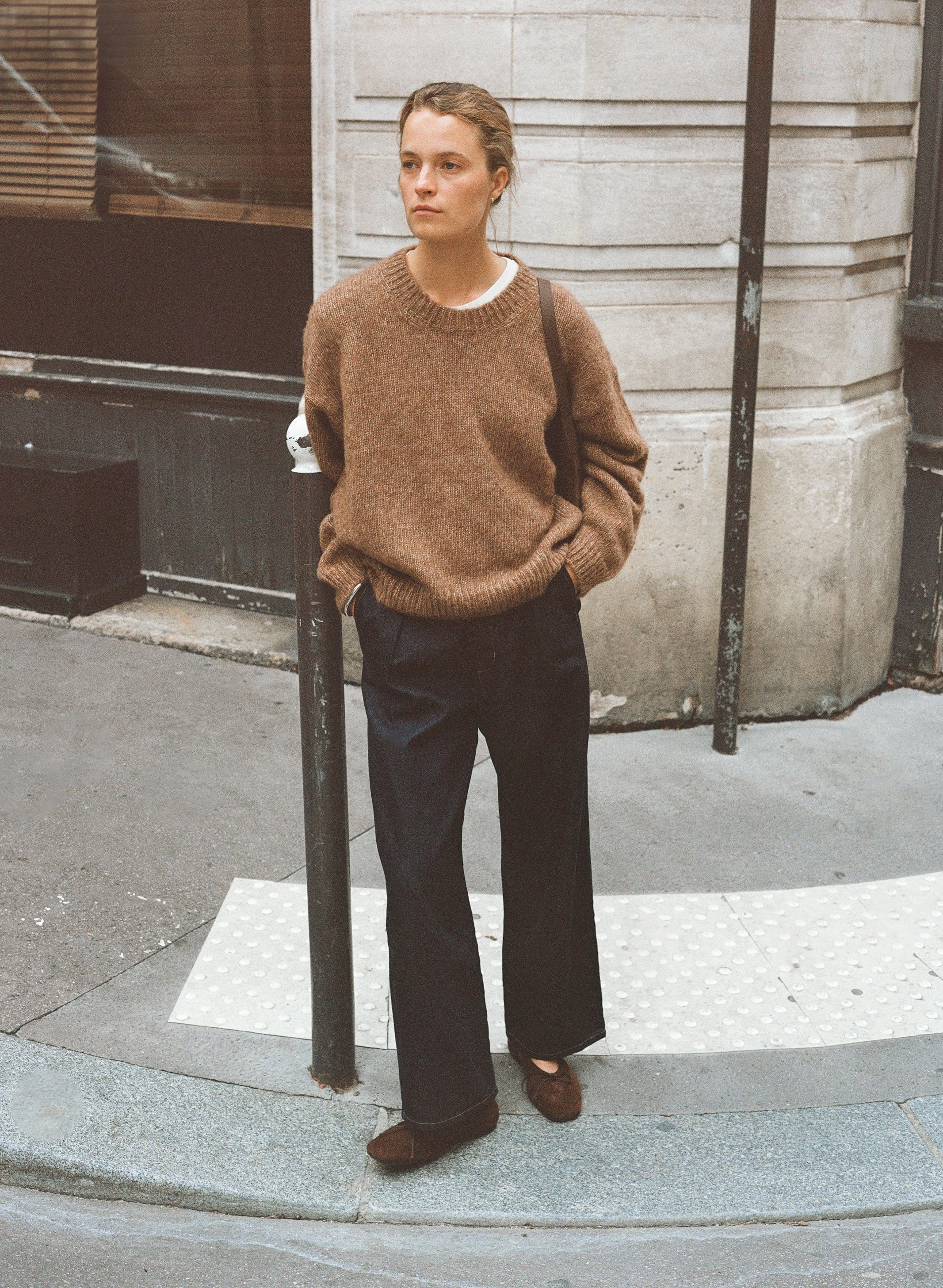 Chleo Crew, Alpaca Cotton, Maple Comfortable Outfit