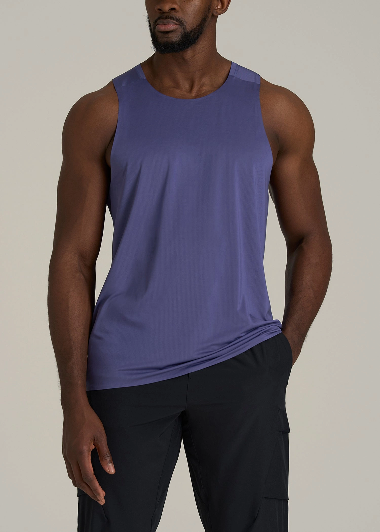 Sporty Top WindproofBarrierTechnology Perforated Training Singlet for Tall Men in Future Dusk