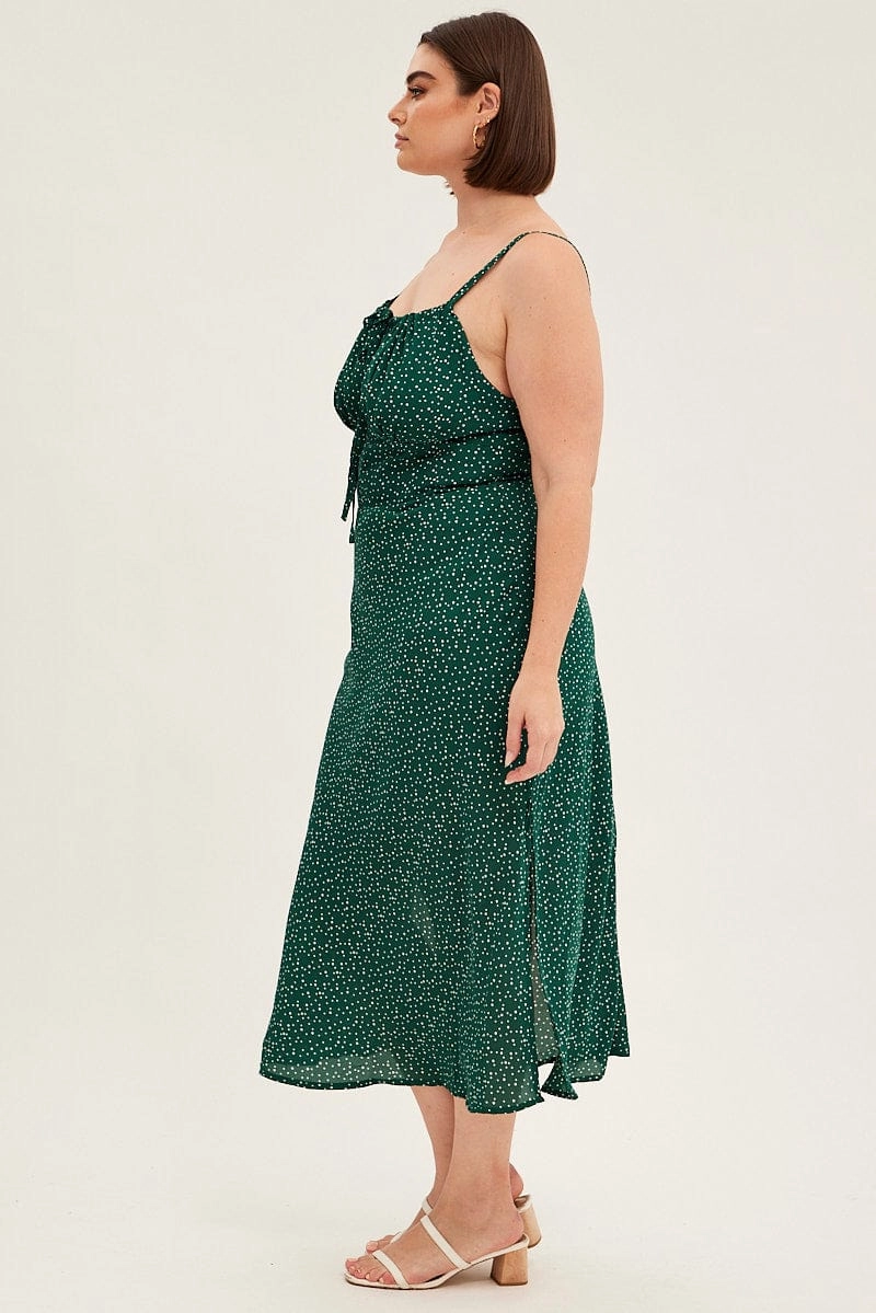 Soft Comfort Sleek Silhouette Green Polka Dot Midi Dress Sleeveless Ruched Bust
