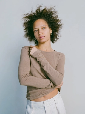 Timeless Top Timeless Must-Have Classic Long Sleeve, Regen Silk Noil Jersey, Tea