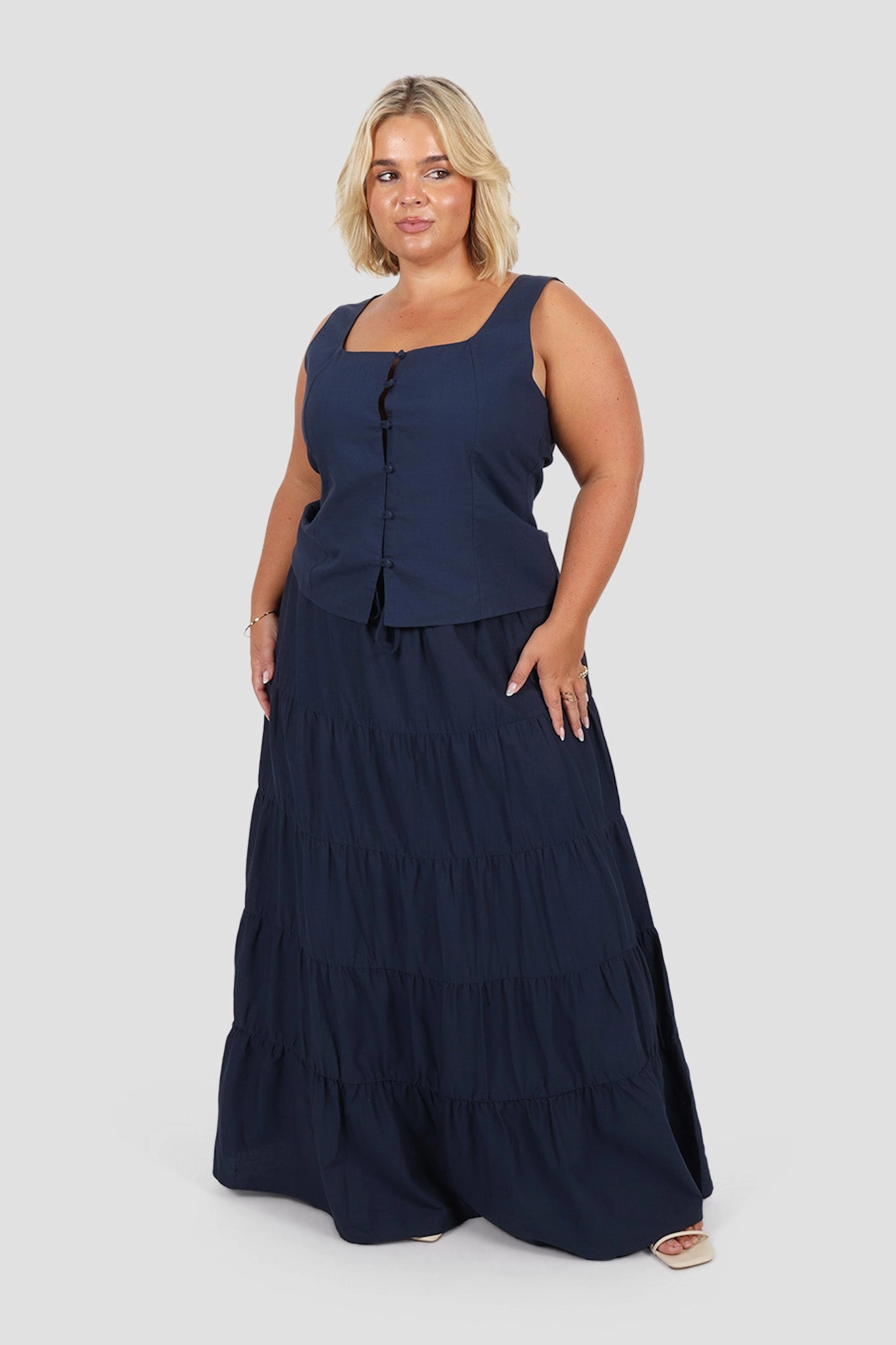 ZYLA TIERED MAXI SKIRT NAVY elastic waistband Pastel tone