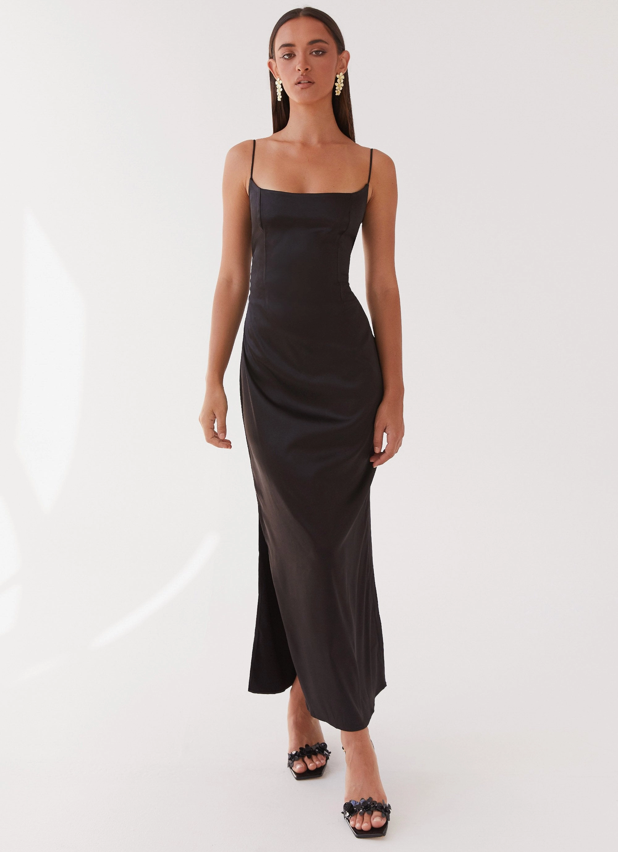 foldable Pleat Breeze Close To You Maxi Dress - Black